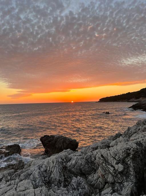 Casa Al Mare Con Spiaggia Privata Condominiale San Felice Circeo Ngoại thất bức ảnh